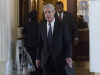 US-POLITICS-TRUMP-MULLER Former FBI Director Robert Mueller, special counsel on the Russian investigation, leaves following a meeting with members of the US Senate Judiciary Committee at the US Capitol in Washington, DC on June 21, 2017. / AFP PHOTO / SAUL LOEB (Photo credit should read SAUL LOEB/AFP/Getty Images)