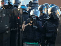 Macron police yellow