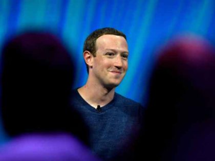 Mark Zuckerberg Smiles discussing Facebook