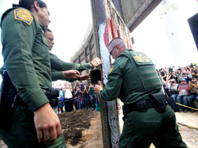 US-Mexico Open Border Wall