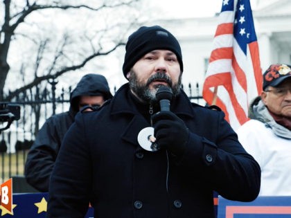 Chris Odette — father of Chrishia Odette — spoke to a crowd at a Fund the Wall protest