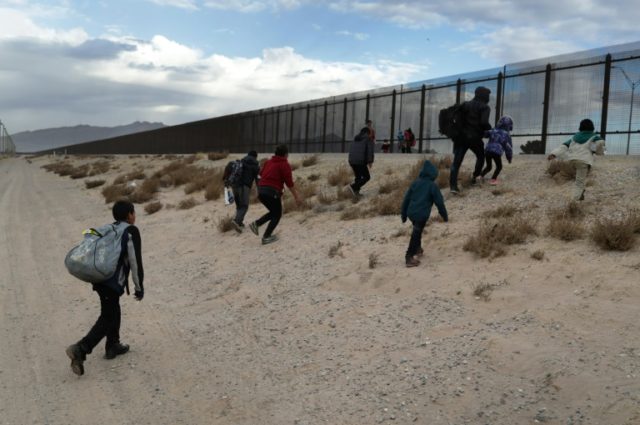 Can Trump use 'emergency powers' to build border wall?