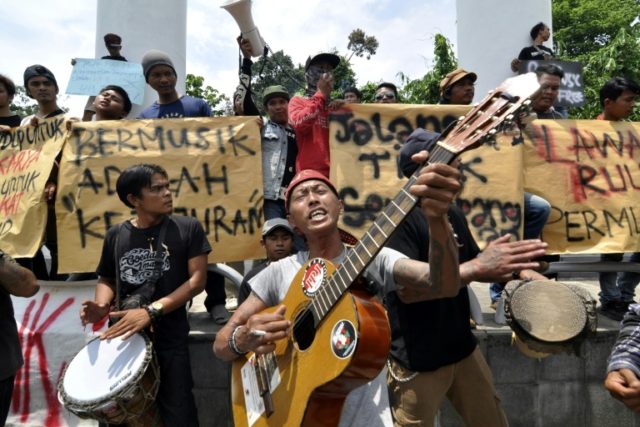 Indonesian entertainers protest law on 'pornography', blasphemy in music