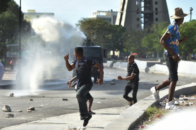 UN council calls for peaceful protests in Haiti