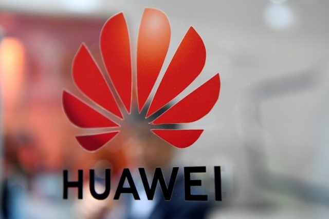 Huawei racks up 5G deals at top mobile fair despite US pressure - Breitbart