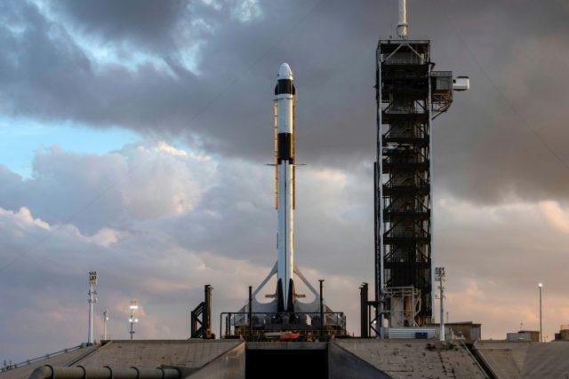 SpaceX to launch test for resumption of manned US flights