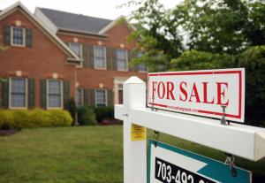 Existing-home sales hit 3-year low last month, group says