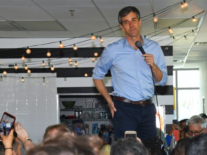 LAS VEGAS, NEVADA - MARCH 24: Beto O'Rourke speaks to supporters during a meet-and-greet with the Mujeres Network at a home on March 24, 2019 in Las Vegas, Nevada. O'Rourke is campaigning for the 2020 Democratic nomination for president. (Photo by Ethan Miller/Getty Images)