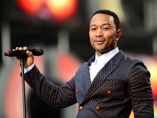 LONDON, ENGLAND - JUNE 01: Singer John Legend performs on stage at the 'Chime For Change: The Sound Of Change Live' Concert at Twickenham Stadium on June 1, 2013 in London, England. Chime For Change is a global campaign for girls' and women's empowerment founded by Gucci with a founding …
