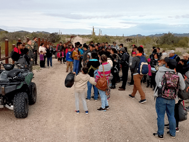 Ajo Station Border Patrol agents apprehend a large group of migrants who illegally crossed the border west of the Lukeville Port of Entry. (Photo: U.S. Border Patrol/Tucson Sector)