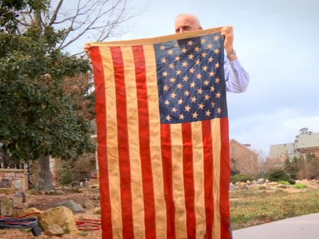 richard-oulton-american-flag.png