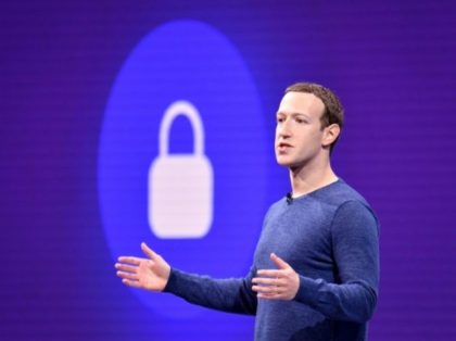 68% of Outside Facebook Investors Want Mark Zuckerberg Out as Chairman