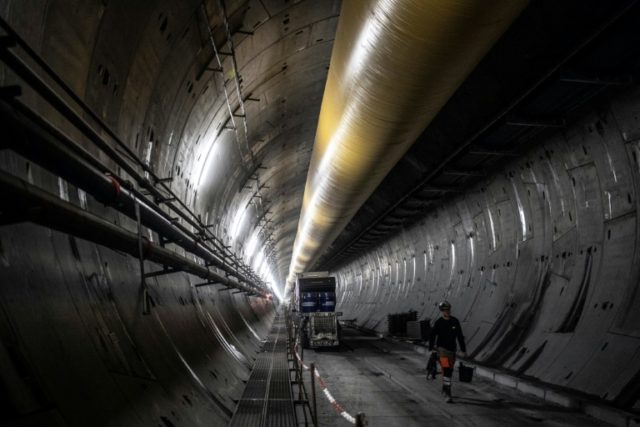 Italy's coalition wobbles over high-speed rail link