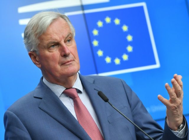 Most Asia markets down as dealers spooked by trade, Brexit