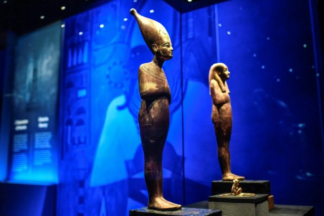One million expected at blockbuster Paris Tutankhamun show