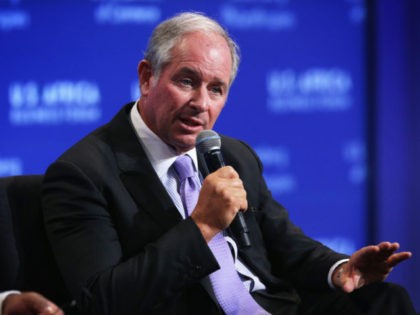 WASHINGTON, DC - AUGUST 05: CEO and co-founder of Blackstone Stephen Schwarzman participa