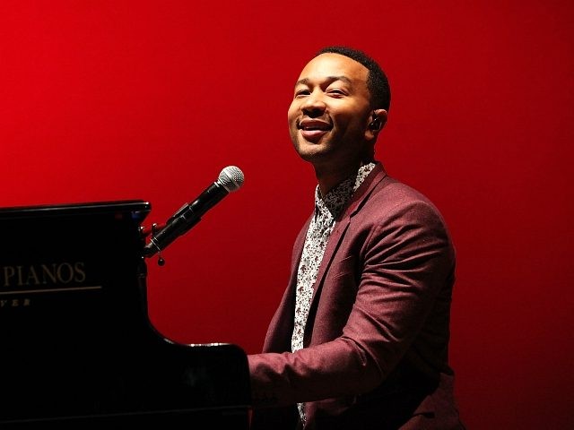 MORRISON, CO - JUNE 18: John Legend performs during the opening night of SeriesFest at Red