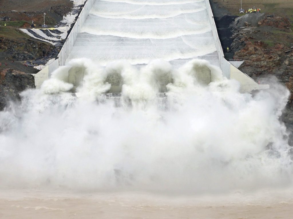 Oroville Spillway (Rich Pedroncelli / Associated Press)