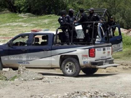 Puebla Kidnap cops 3