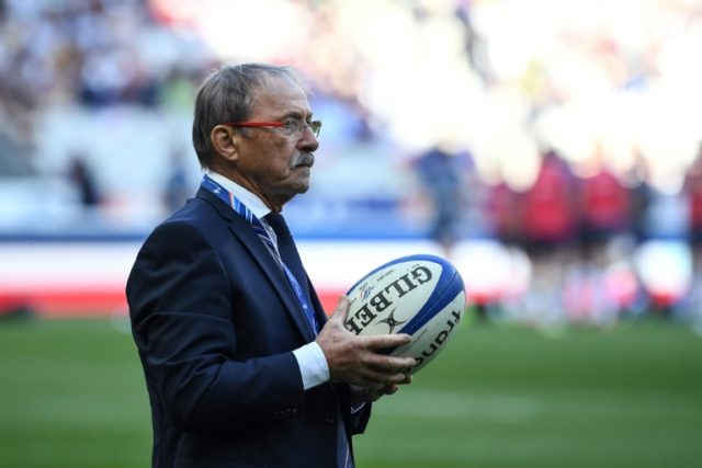 French rugby clubs vote against foreign coach for national team