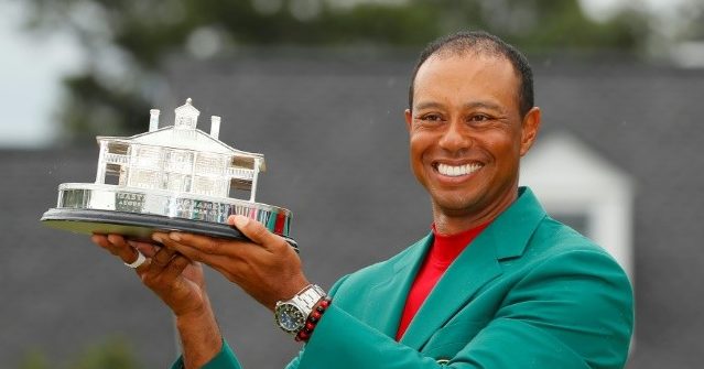 Donald Trump Celebrates Golfing Buddy Tiger Woods' Victory | Breitbart