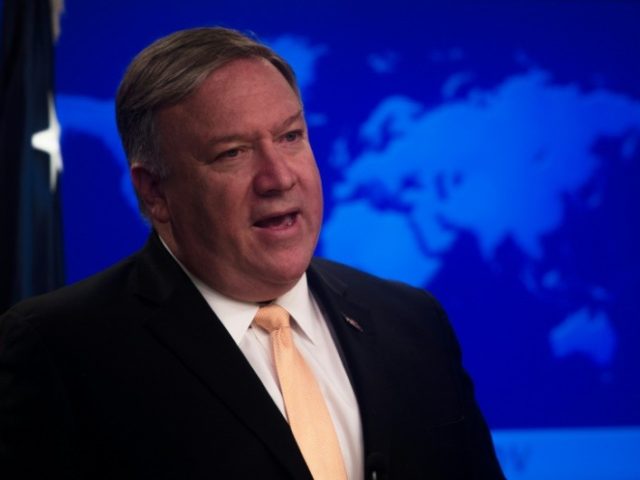 With 'swagger,' Pompeo navigates tightrope between Trump and world