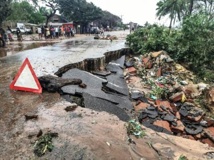 38 killed as floods worsen in Mozambique after second cyclone
