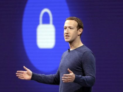 Facebook CEO Mark Zuckerberg Defends Messenger Encryption Despite Child Porn Concerns