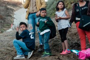 U.S. wants up to two years to ID families separated at border