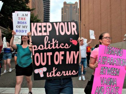Pro-abortion rights protesters in Alabama. Photo: Seth Herald/AFP/Getty Images