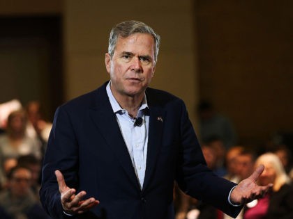 COLUMBIA, SC - FEBRUARY 18: Republican presidential candidate Jeb Bush speaks to an audien