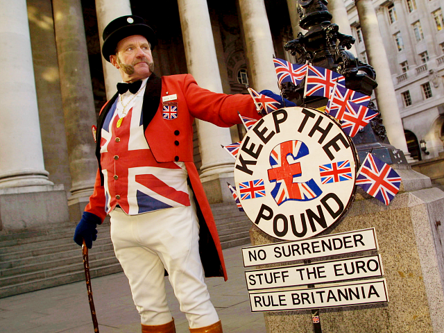 399144 04: Ray Egan poses as a traditional symbol of British patriotism, John Bull, during a demonstration against the euro January 2, 2002 outside the Bank of England in London. The protest, organized by The Campaign for an Independent Britain, insists that Britain must retain its sovereignty by remaining outside …