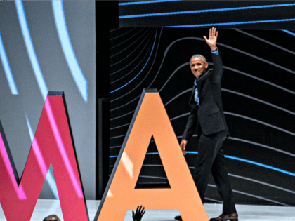 BOGOTA, COLOMBIA - MAY 28: Former U.S. President Barack Obama waves at the end of his conference on EXMA Congress Bogota 2019 at Arena Movistar on May 28, 2019 in Bogota, Colombia. (Photo by Guillermo Legaria/Getty Images)