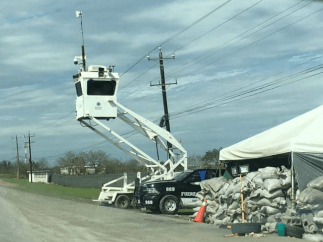 "POLINEGROS" de CABEZA INSTALAN RETEN en la "RIO BRAVO-REYNOSA"... Rio-Bravo-checkpoint