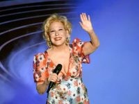 HOLLYWOOD, CALIFORNIA - FEBRUARY 24: Bette Midler performs onstage during the 91st Annual Academy Awards at Dolby Theatre on February 24, 2019 in Hollywood, California. (Photo by Kevin Winter/Getty Images)