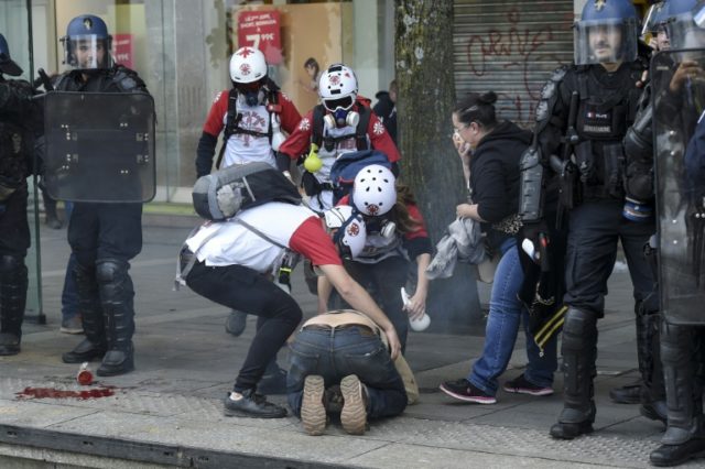 Sporadic clashes but low turnout in French 'yellow vest' protests