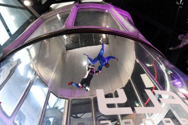 Singapore youngsters set 'indoor skydive' record