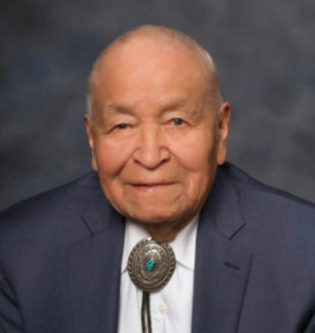 Former WWII Navajo code talker, lawmaker Pinto dead at 94