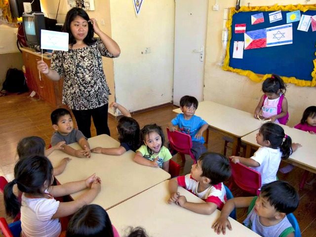 Children of Illegal Immigrants in School