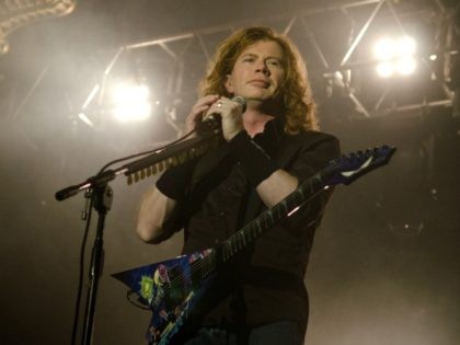 CHICAGO, IL - FEBRUARY 10: Dave Mustaine of Megadeth performs at the Aragon Ballroom on Fe