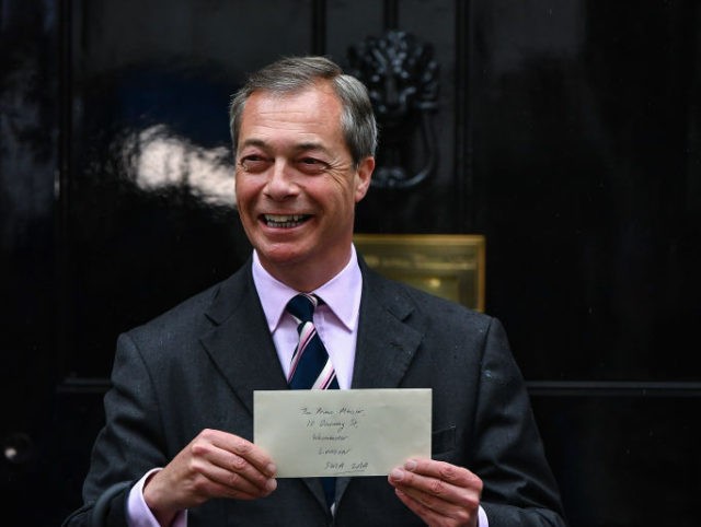LONDON, ENGLAND - JUNE 07: Nigel Farage, leader of the Brexit Party hands in a letter to the Prime Minister at 10 Downing Street on June 7, 2019 in London, England. Nigel Farage and Richard Tice of The Brexit Party delivered a letter to Prime Minister Theresa May detailing their …