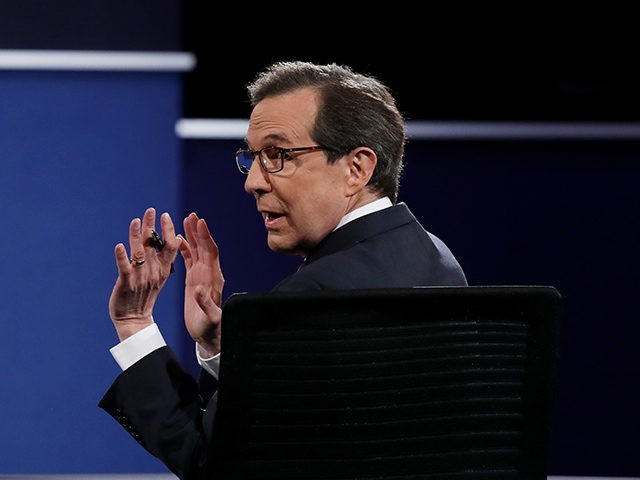 LAS VEGAS, NV - OCTOBER 19: Fox News anchor and moderator Chris Wallace quiets the audienc