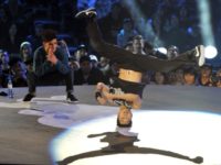 Breakdancing