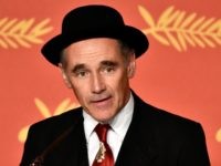 CANNES, FRANCE - MAY 14: Mark Rylance attends "The BFG (Le Bon Gros Geant - Le BGG)" press conference during the 69th annual Cannes Film Festival at the Palais des Festivals on May 14, 2016 in Cannes, France. (Photo by Clemens Bilan/Getty Images)