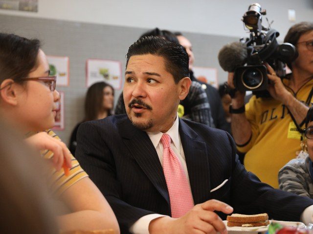 NYC Schools Chief Richard Carranza