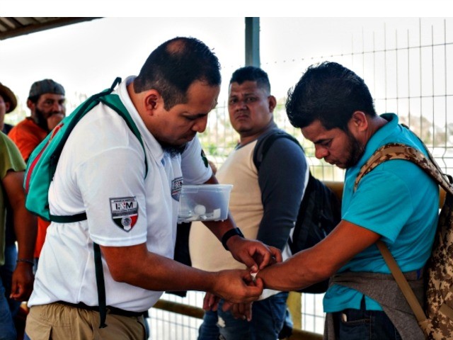 Business, Progressives Sue to Kill DeSantis's Migration Reform - Vimarsana News