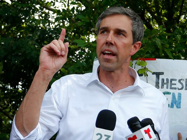Democratic presidential hopeful Beto O'Rourke addresses the media about migrant children in front of a detention center in Homestead, Florida on June 27, 2019. (Photo by RHONA WISE / AFP) (Photo credit should read RHONA WISE/AFP/Getty Images)
