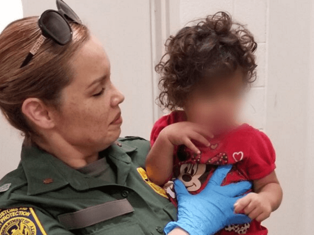 Border Patrol agents discover chickenpox-infected migrant toddler used in fake family clai