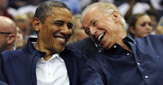 Obama Urges Americans to Unite Behind Joe Biden on Russia Sanctions