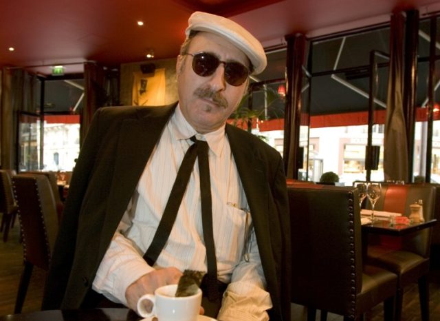 Genre-bending American musician Leon Redbone dies at 69